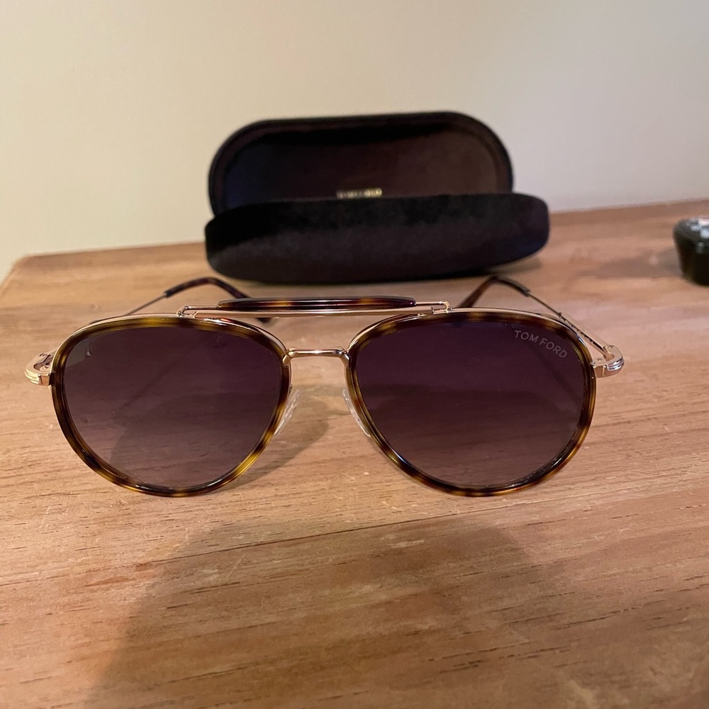 Brand New Aviator Tom Ford Sunglasses